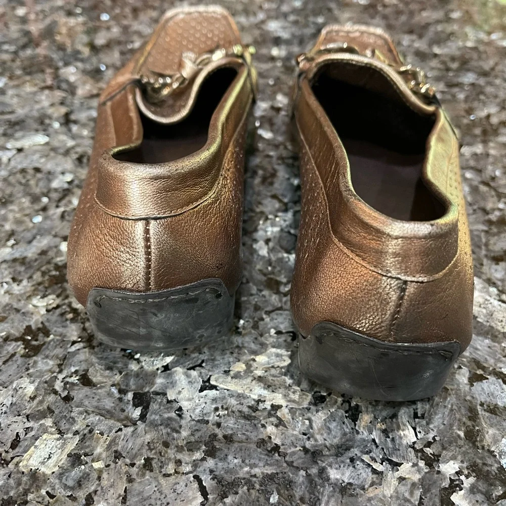 Stuart Weitzman Perforated Pewter/Bronze Leather Loafers/Flats Size 7